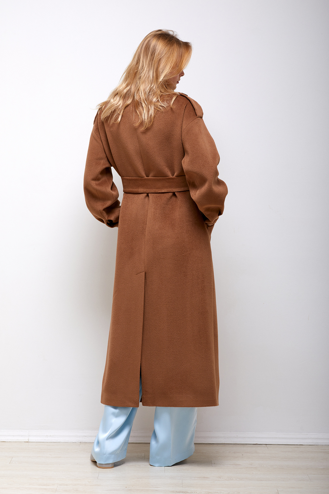 Женское демисезонное пальто 22232М19