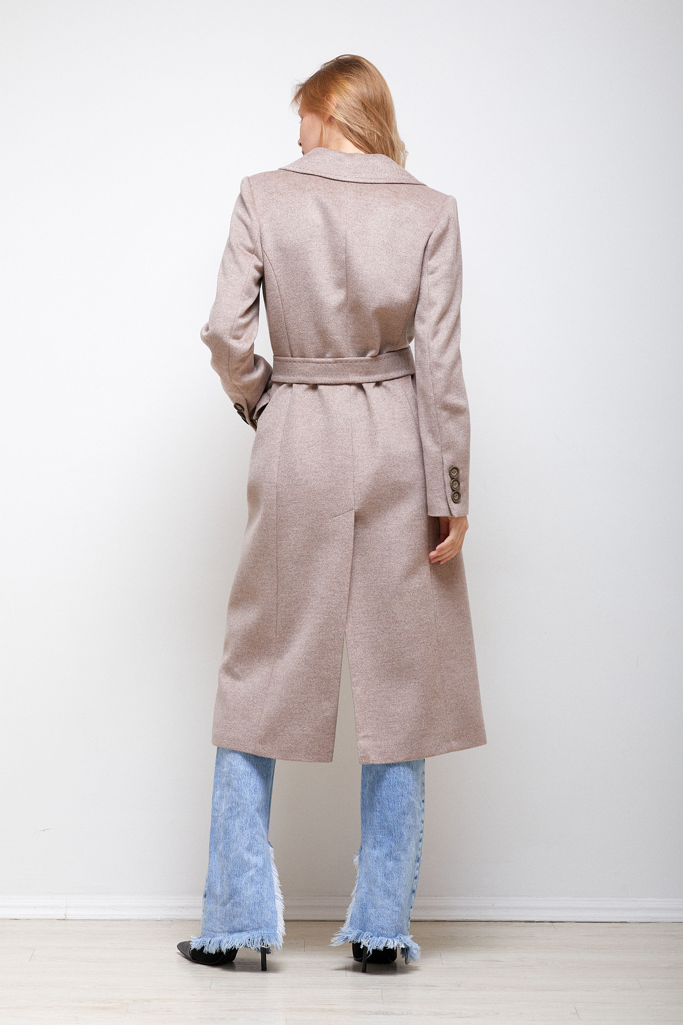 Женское демисезонное пальто 2223501-42
