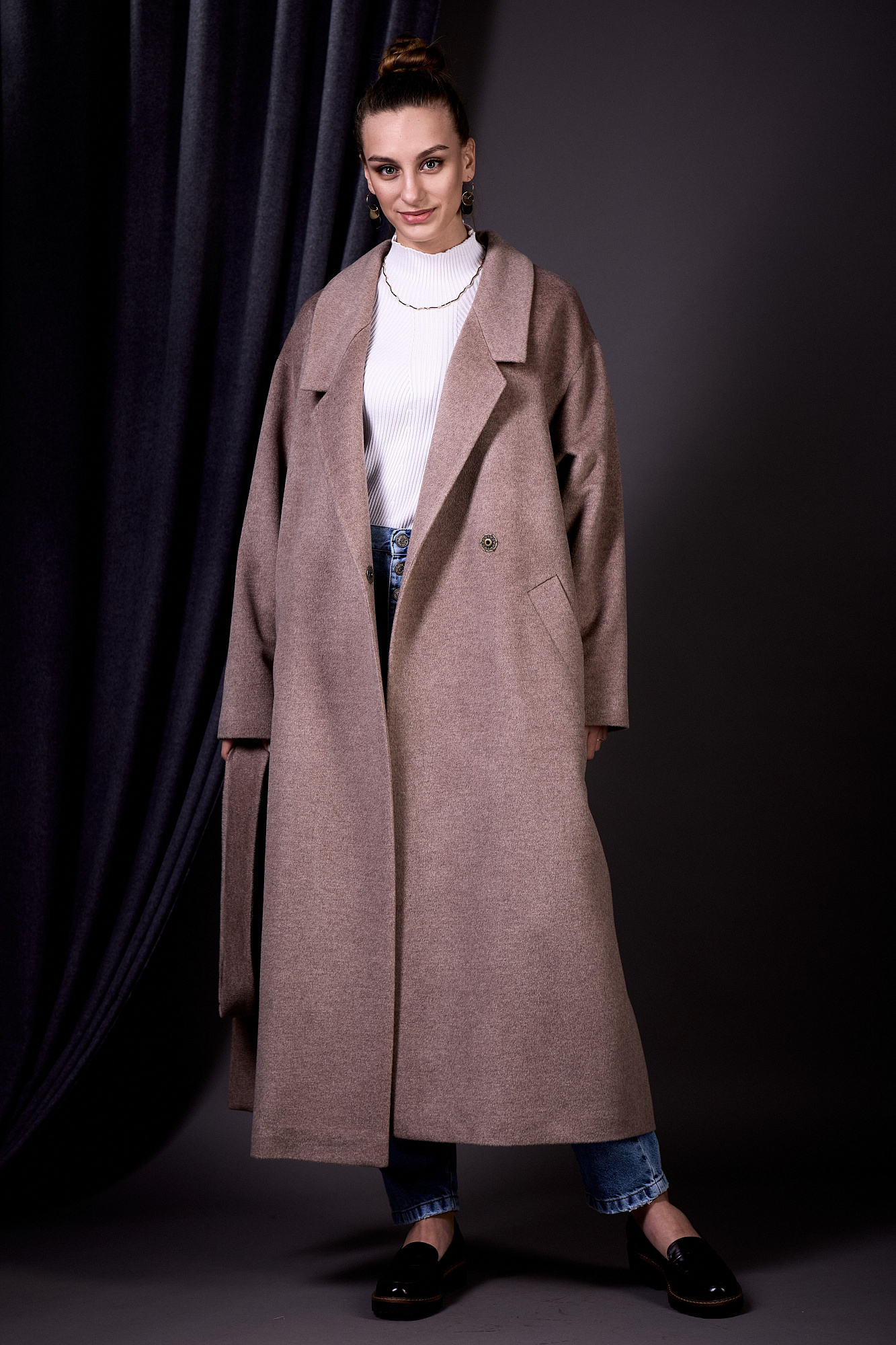 Женское демисезонное пальто 10–4